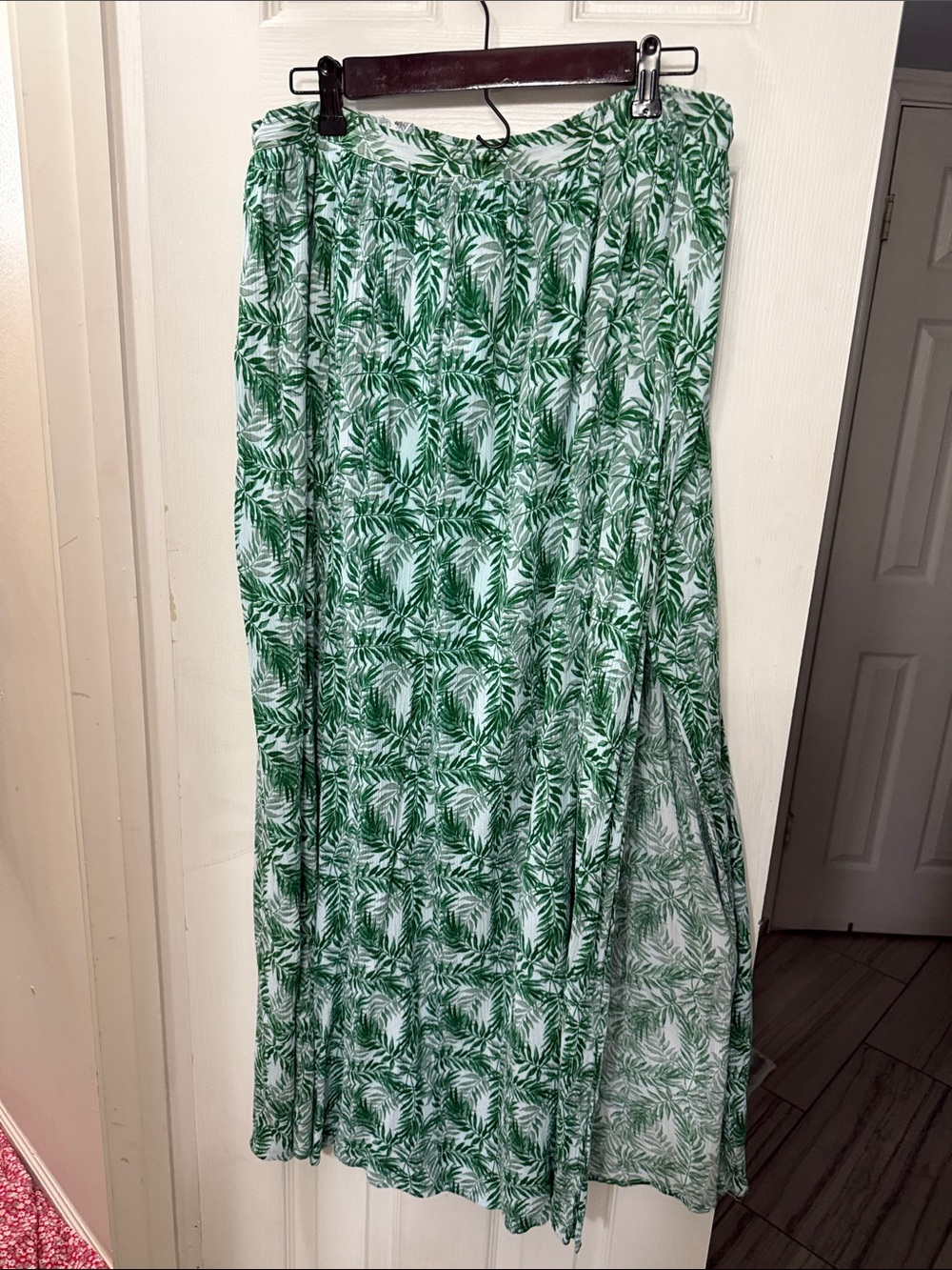 miami Green and White Palm Print Maxi Skirt